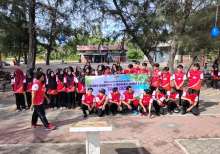 PBSD Bachok Dan UMK Bachok Bergabung Tenaga Di Pantai Melawi